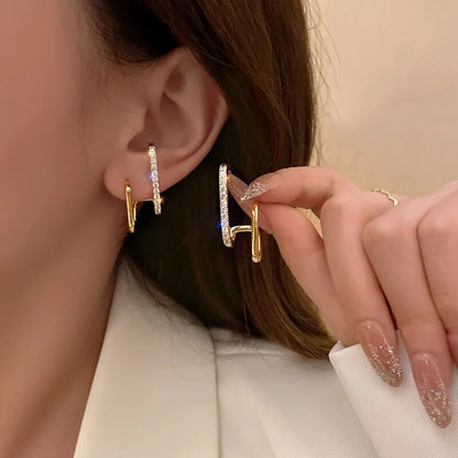 The Ada Irregular Claw Earrings