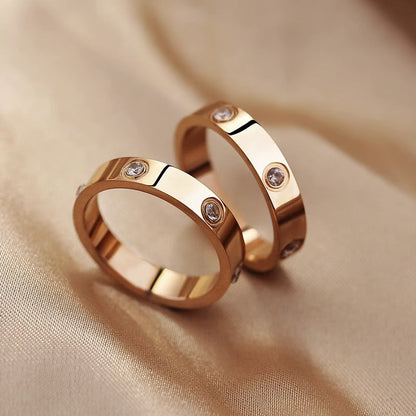 The Helena Band Ring