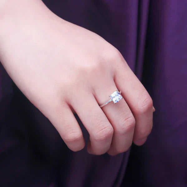 The Classic Solitaire Majesty Ring