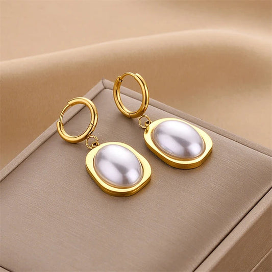 Pearlia  Earring