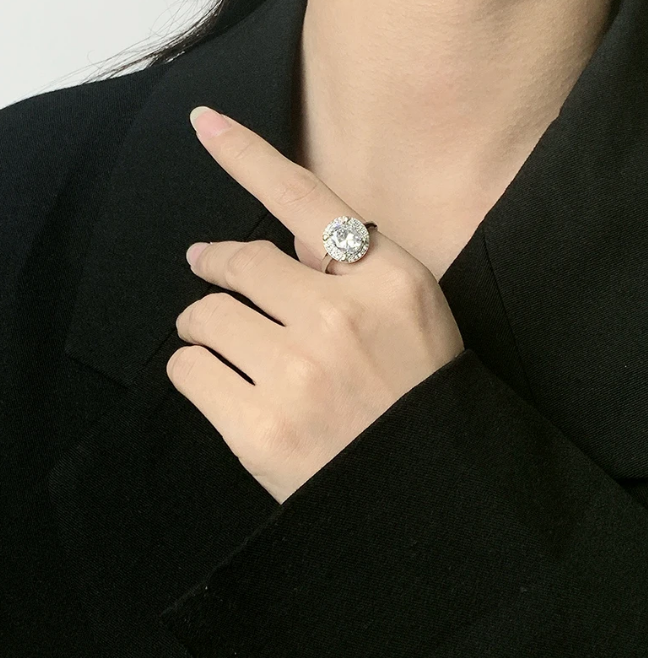 The Quadrinia Ring