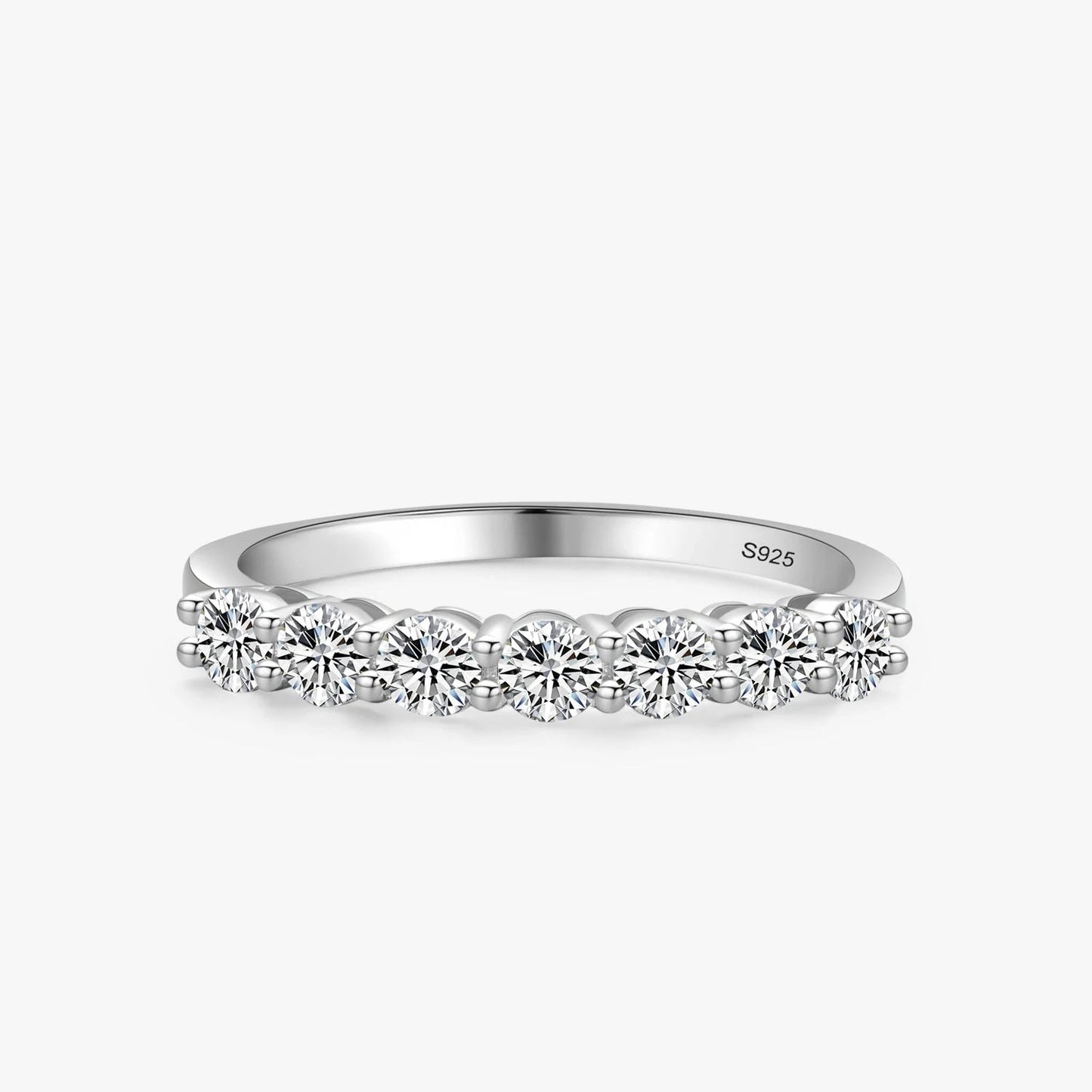 The Mia Round Band Ring