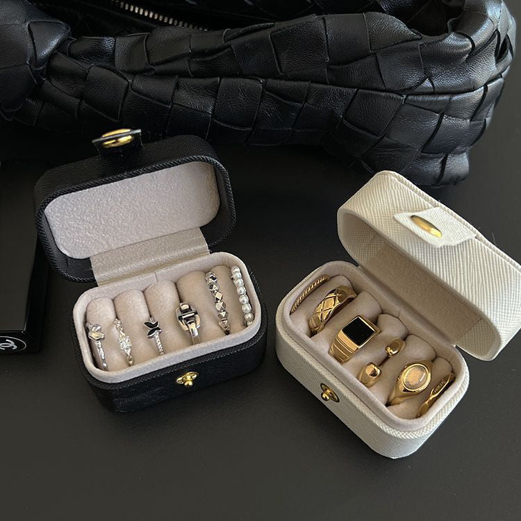 Portable Jewelry Case